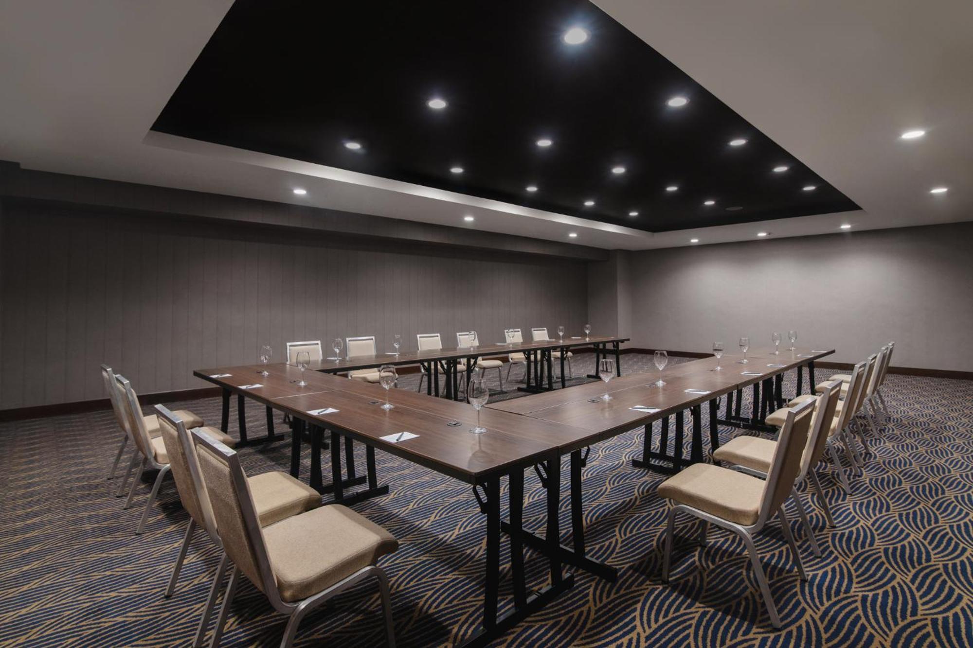 Embassy Suites By Hilton Santo Domingo Exteriör bild